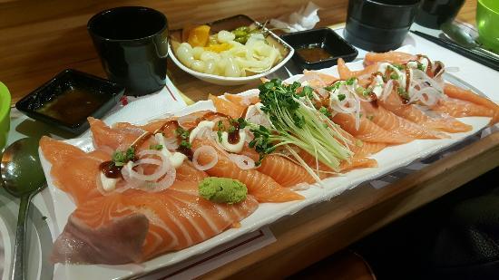 Bak Dragon Seok Sushi